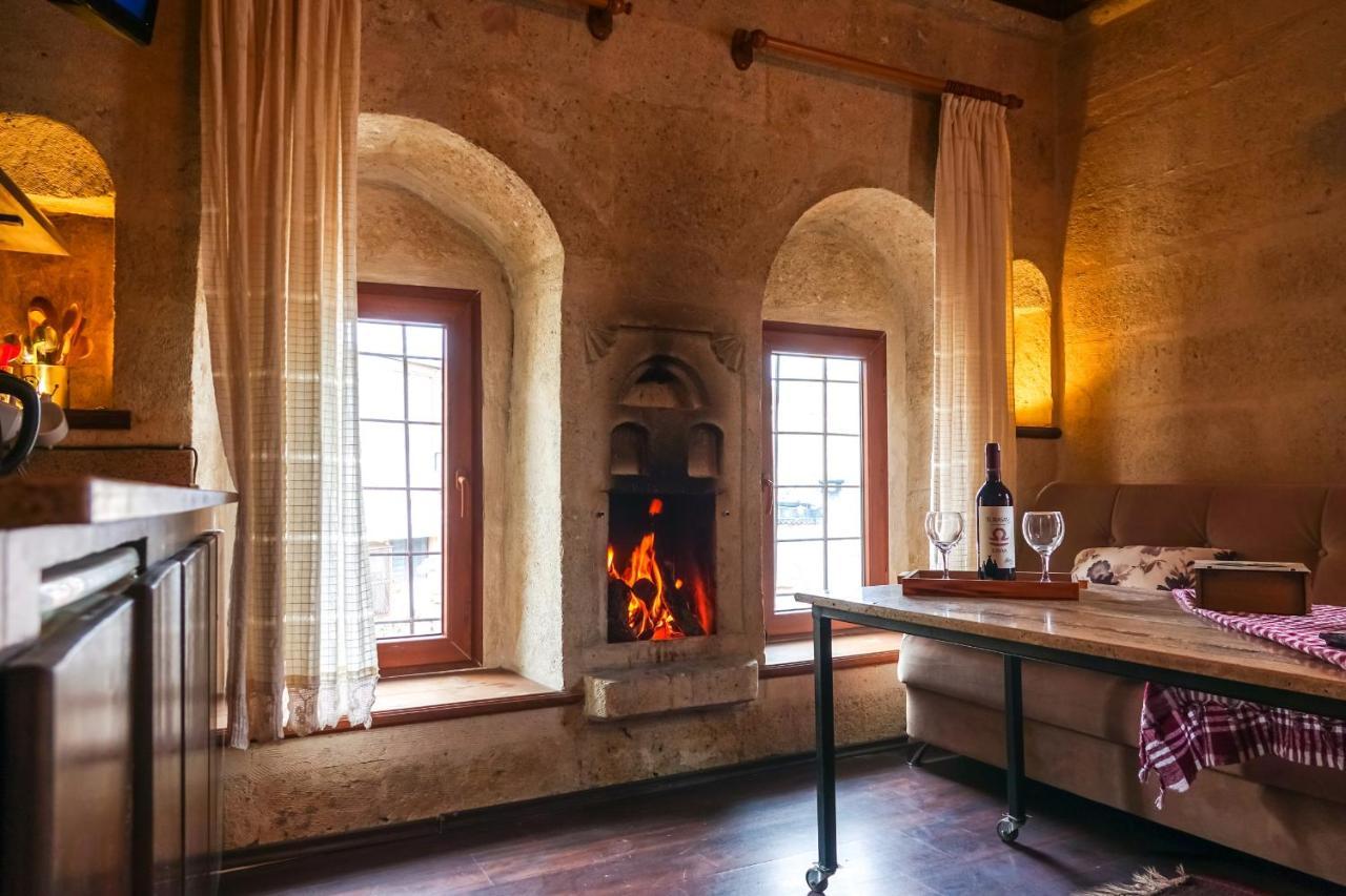 Adelya Cave Hotel Apartments Гореме Экстерьер фото