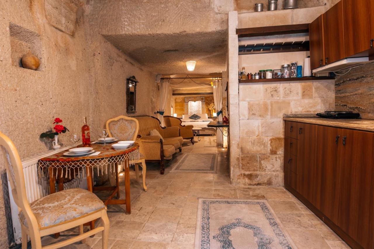 Adelya Cave Hotel Apartments Гореме Экстерьер фото