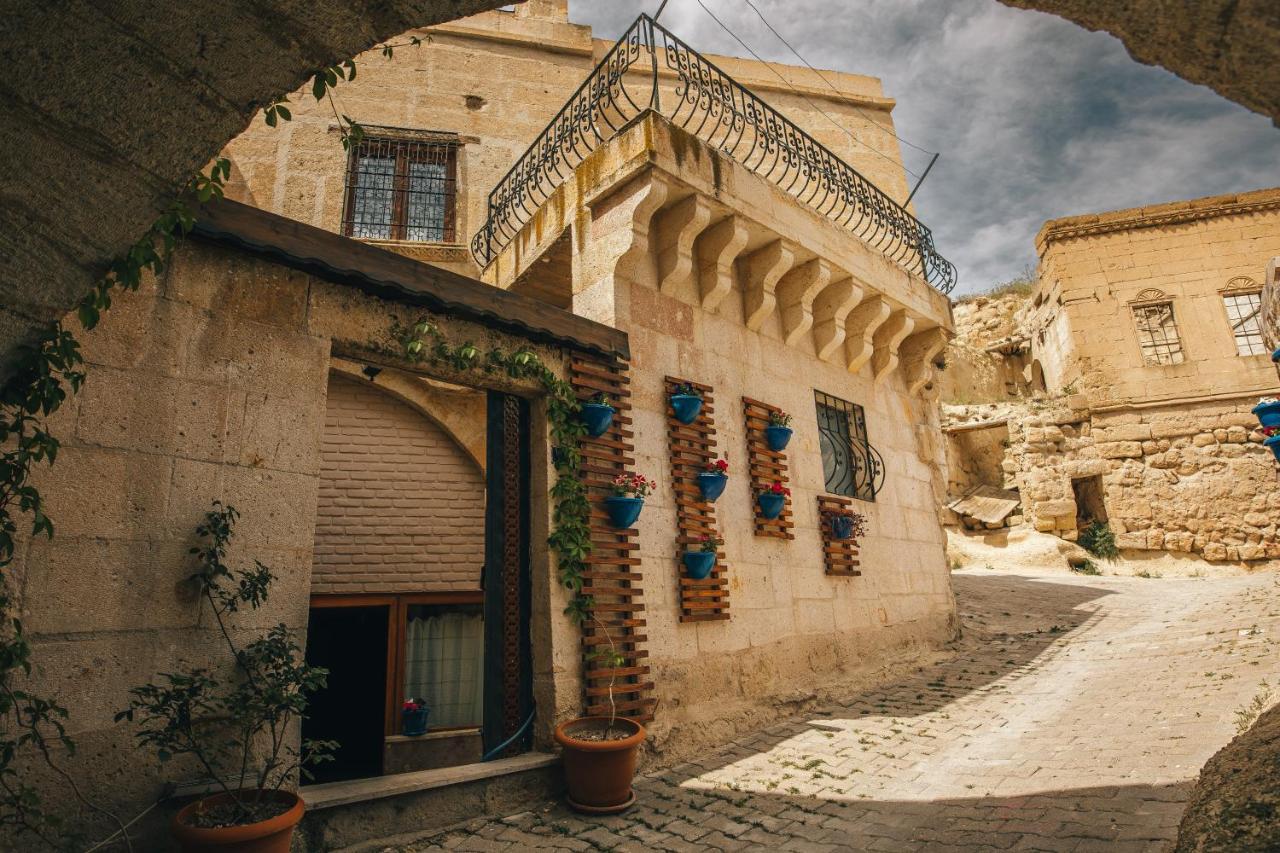 Adelya Cave Hotel Apartments Гореме Экстерьер фото