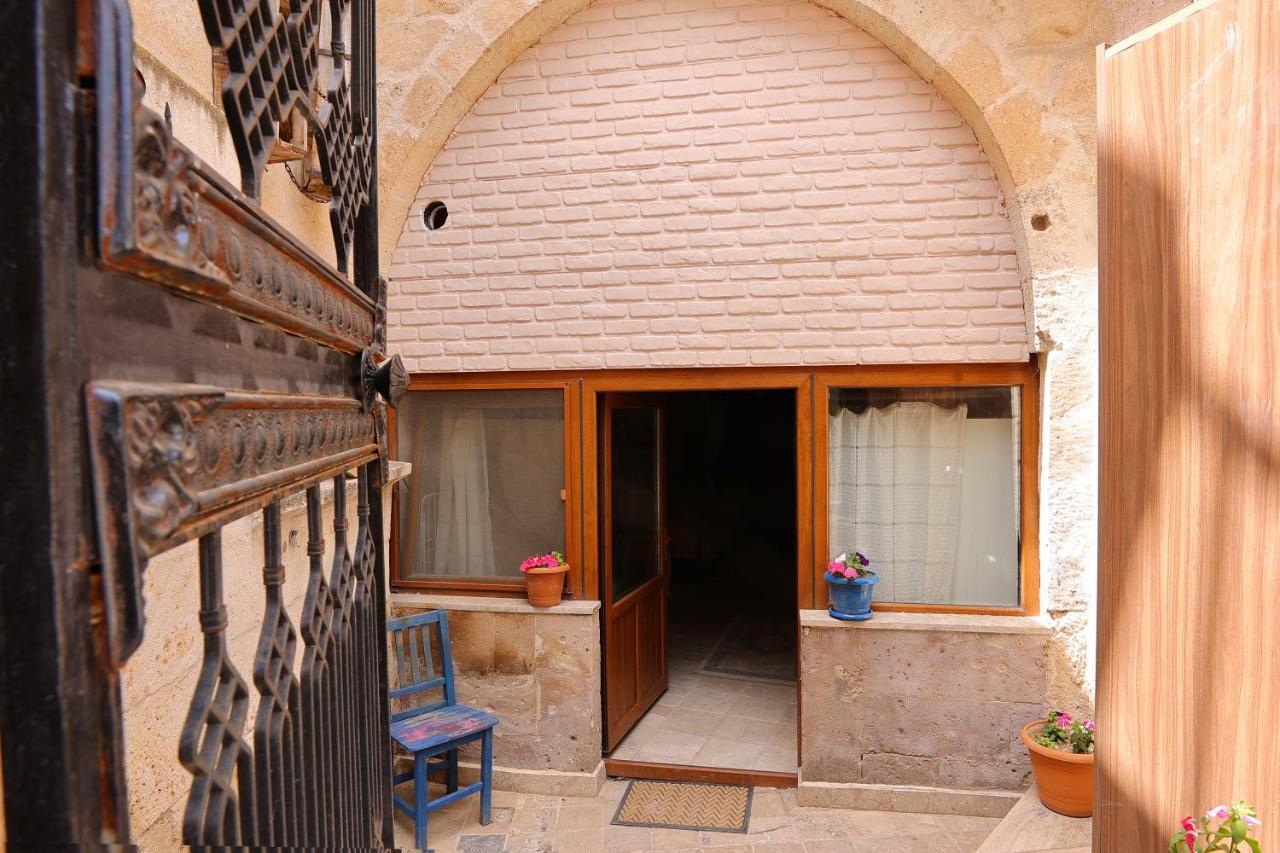 Adelya Cave Hotel Apartments Гореме Экстерьер фото