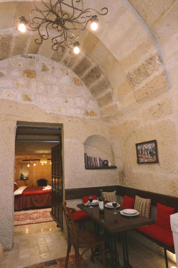 Adelya Cave Hotel Apartments Гореме Экстерьер фото